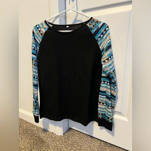 Stylish Black and Blue Geometric Women's Top